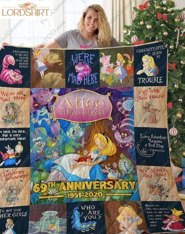 Alice In Wonderland Christmas Quilt Blanket