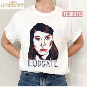 Aubrey Plazaapril Ludgate Portrait Aubrey Plaza Unisex T Shirt