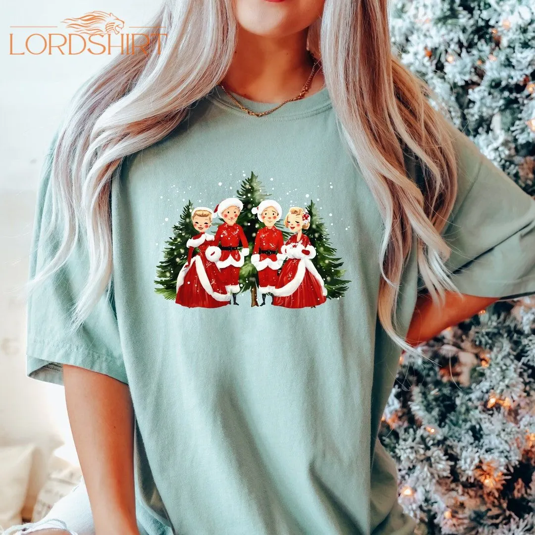 Womens Christmas T-shirt Retro Christmas Comfort Colors