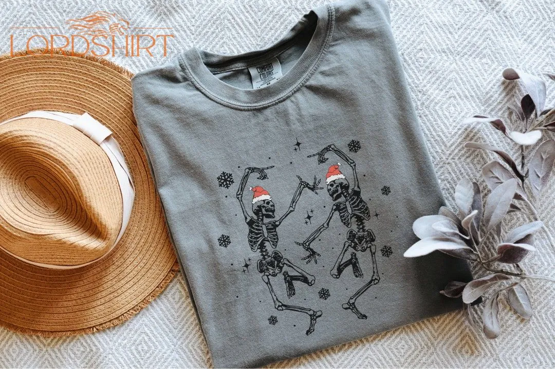 Skeleton Christmas Shirt Spooky Christmas T-shirt Dancing