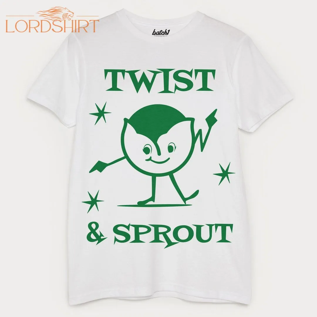 Twist And Sprout Men's Christmas T-shirt