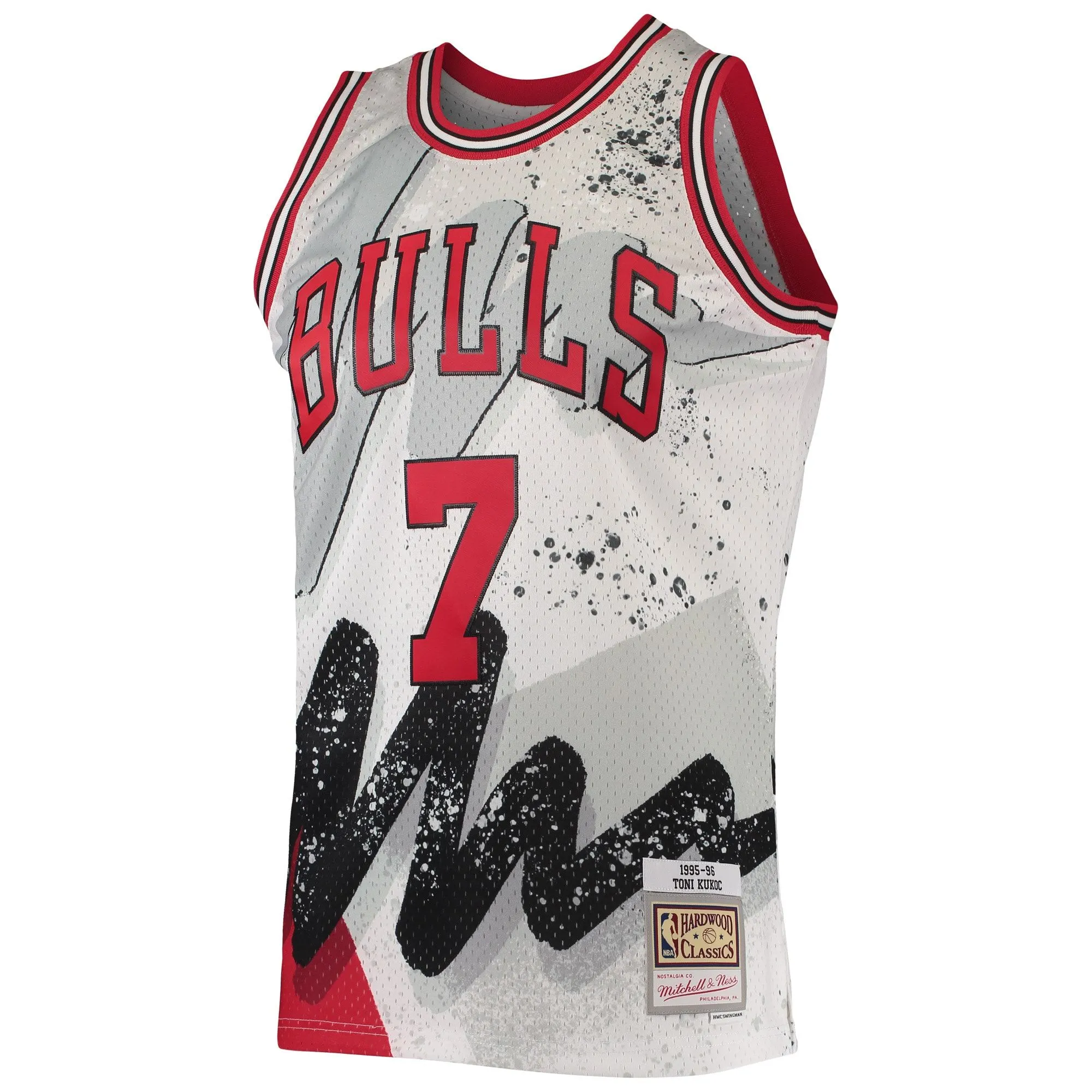 Toni Kukoc Chicago Bulls Mitchell & Ness Hardwood Classics 1995/96 Hyper Hoops Swingman Jersey - White